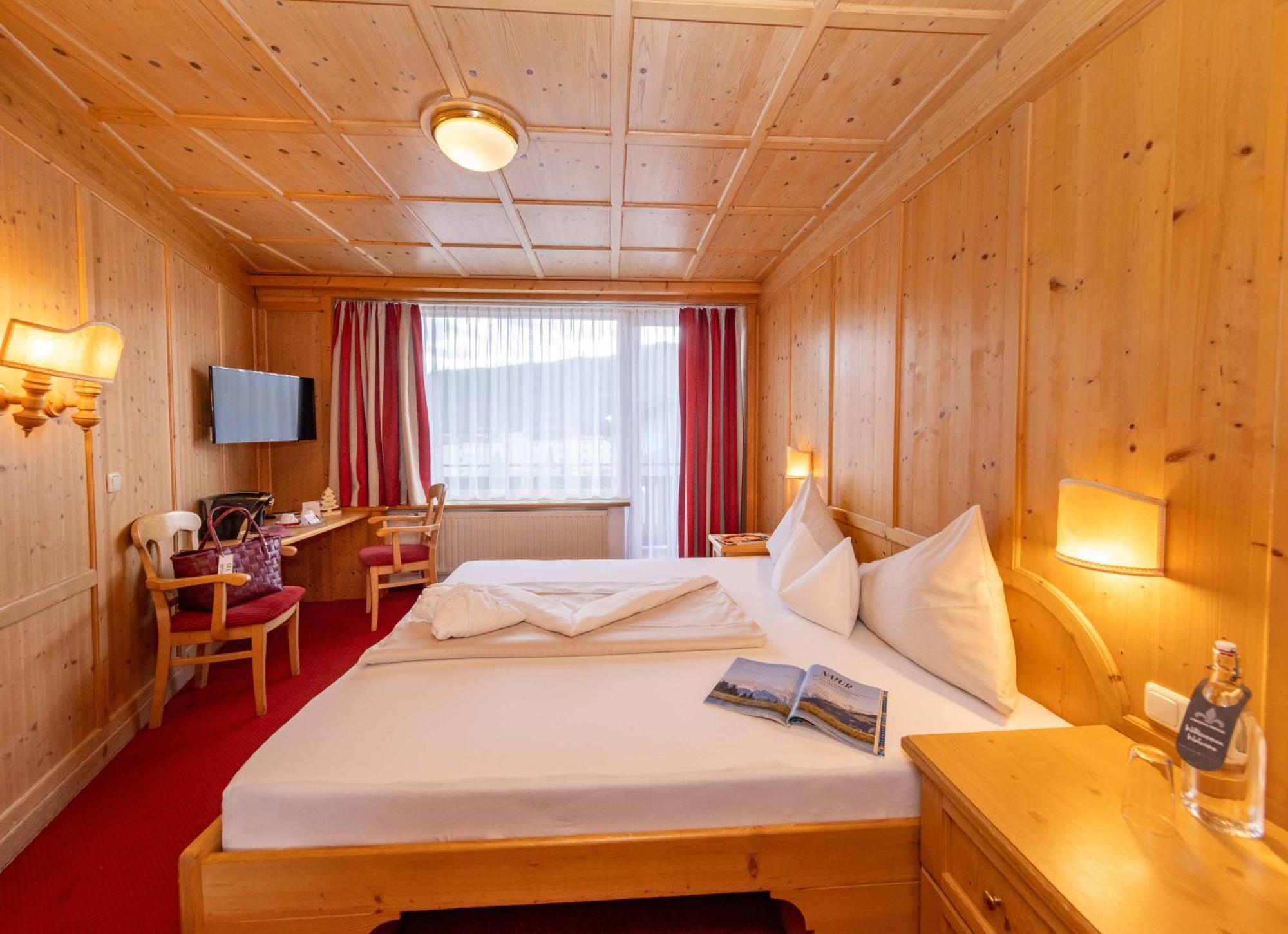Hotel Latini Zell am See Exterior foto