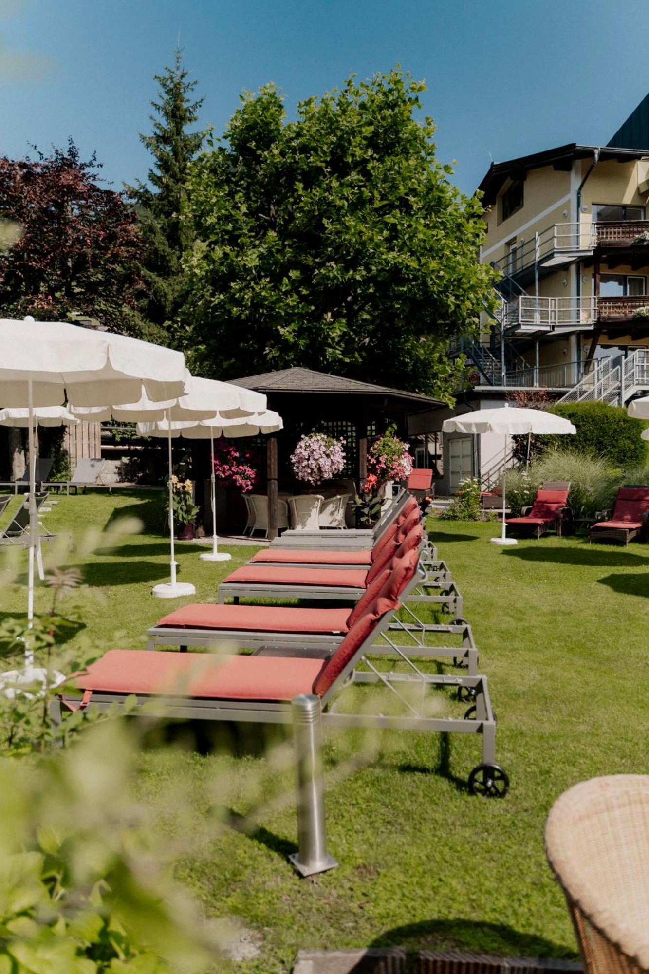 Hotel Latini Zell am See Exterior foto